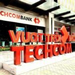 Slogan Techcombank "Vượt trội mỗi ngày" thể hiện rõ ràng cam kết cung cấp những sản phẩm và dịch vụ tài chính tối ưu